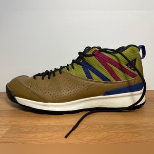 Nike ACG Okwahn 2 Hiking Trail Golden Beige Men Size 11